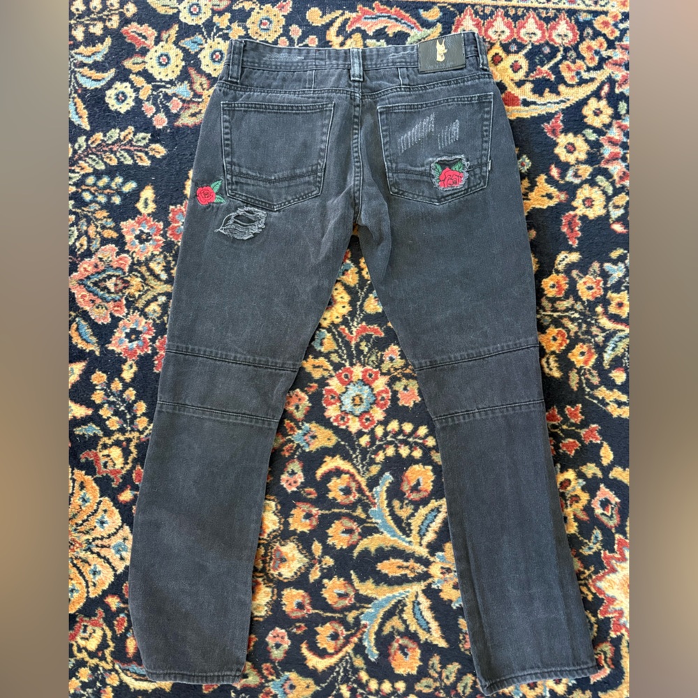 Men’s Makobi Biker Black Jeans Rose Embroidery Zip Detail Sz. 32x32 - Picture 2 of 16